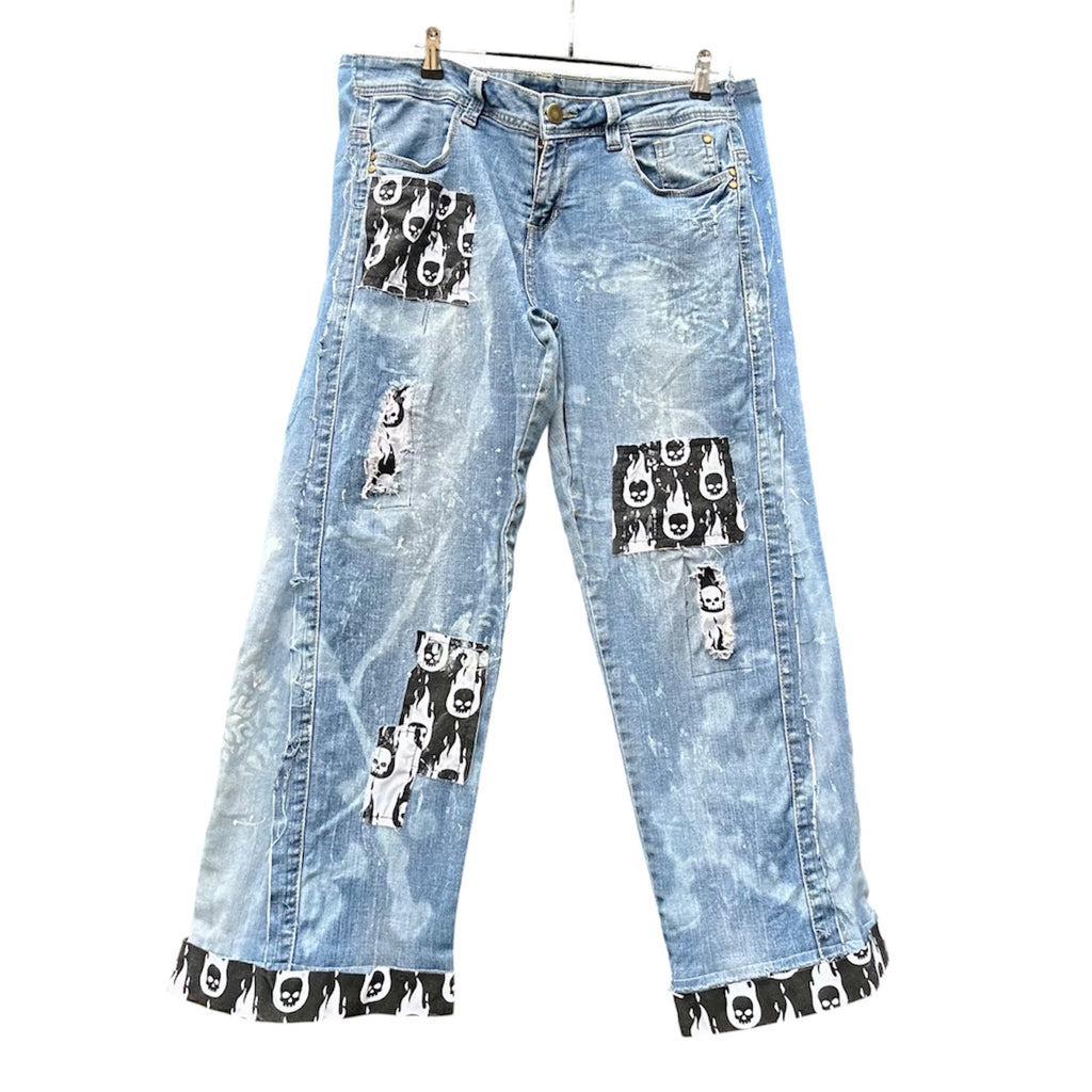 Custom Jeans with skulls